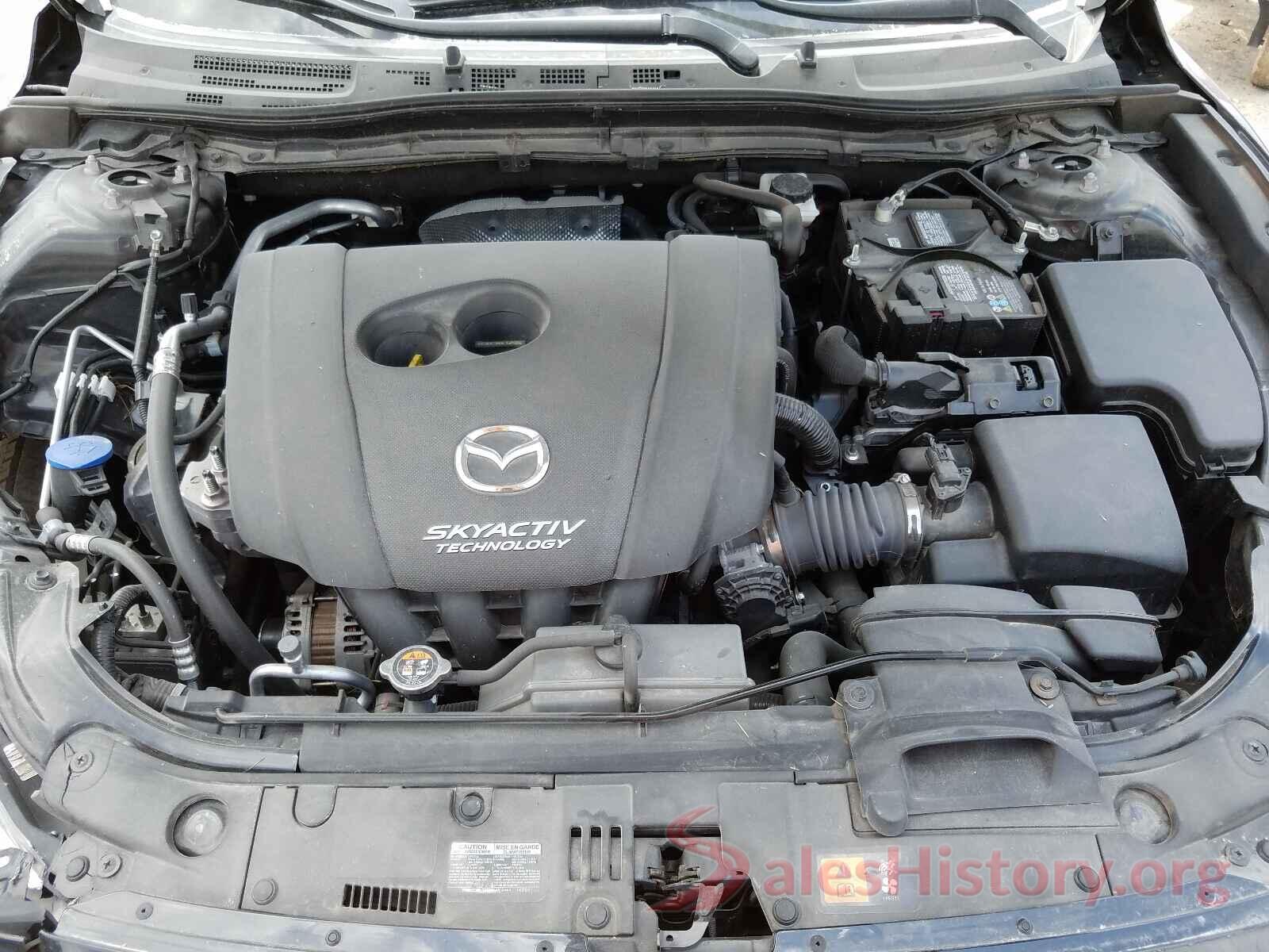 3MZBN1U76JM244996 2018 MAZDA 3