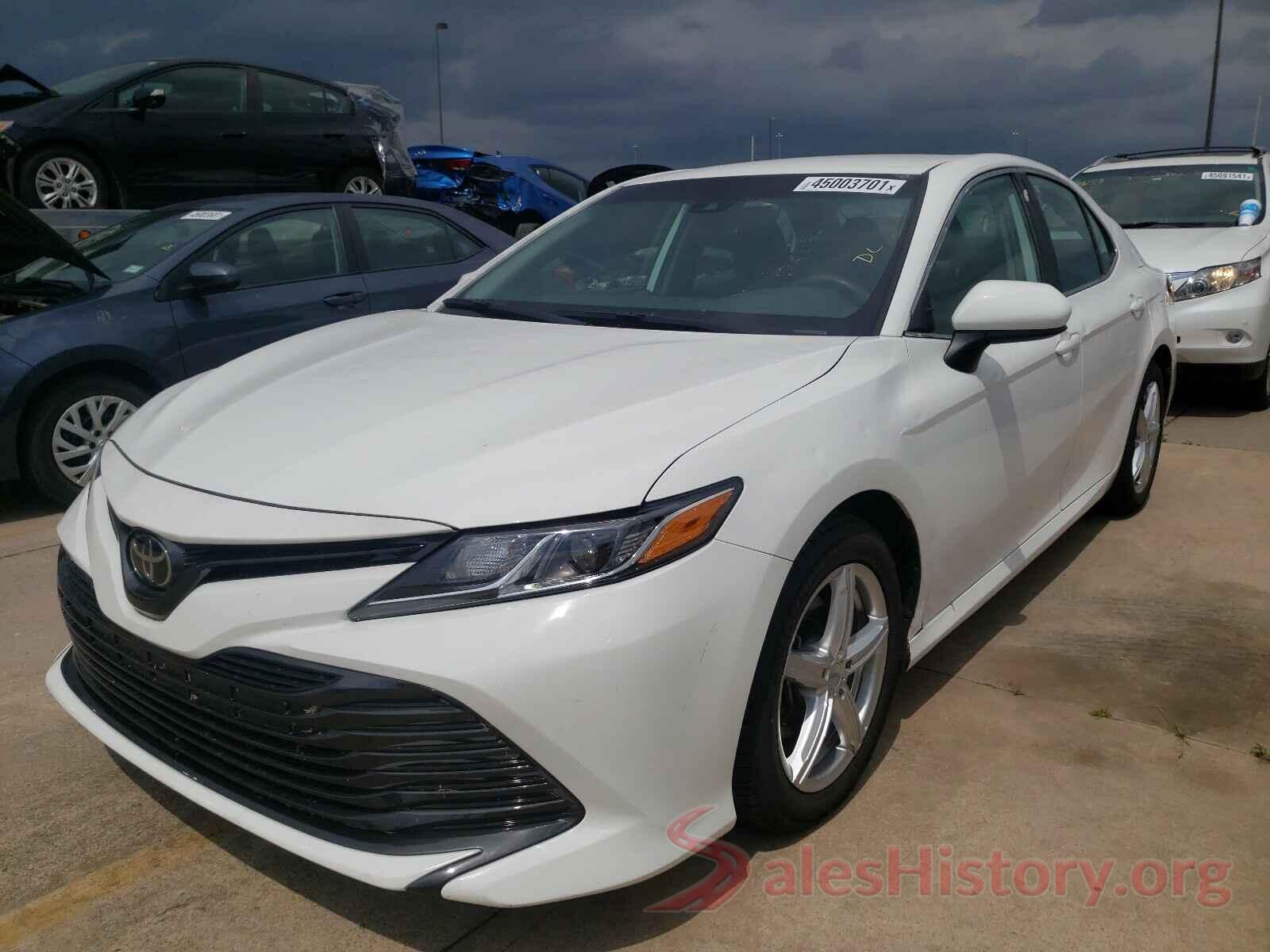 4T1B11HK7KU239084 2019 TOYOTA CAMRY