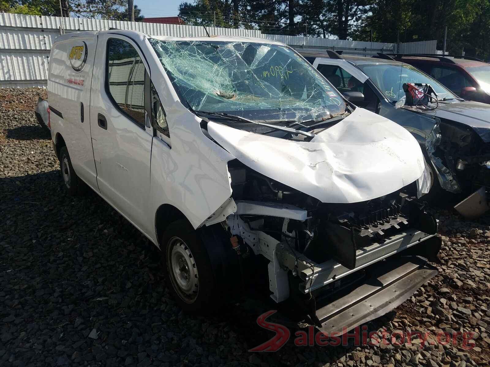 3N6CM0KNXKK710218 2019 NISSAN NV