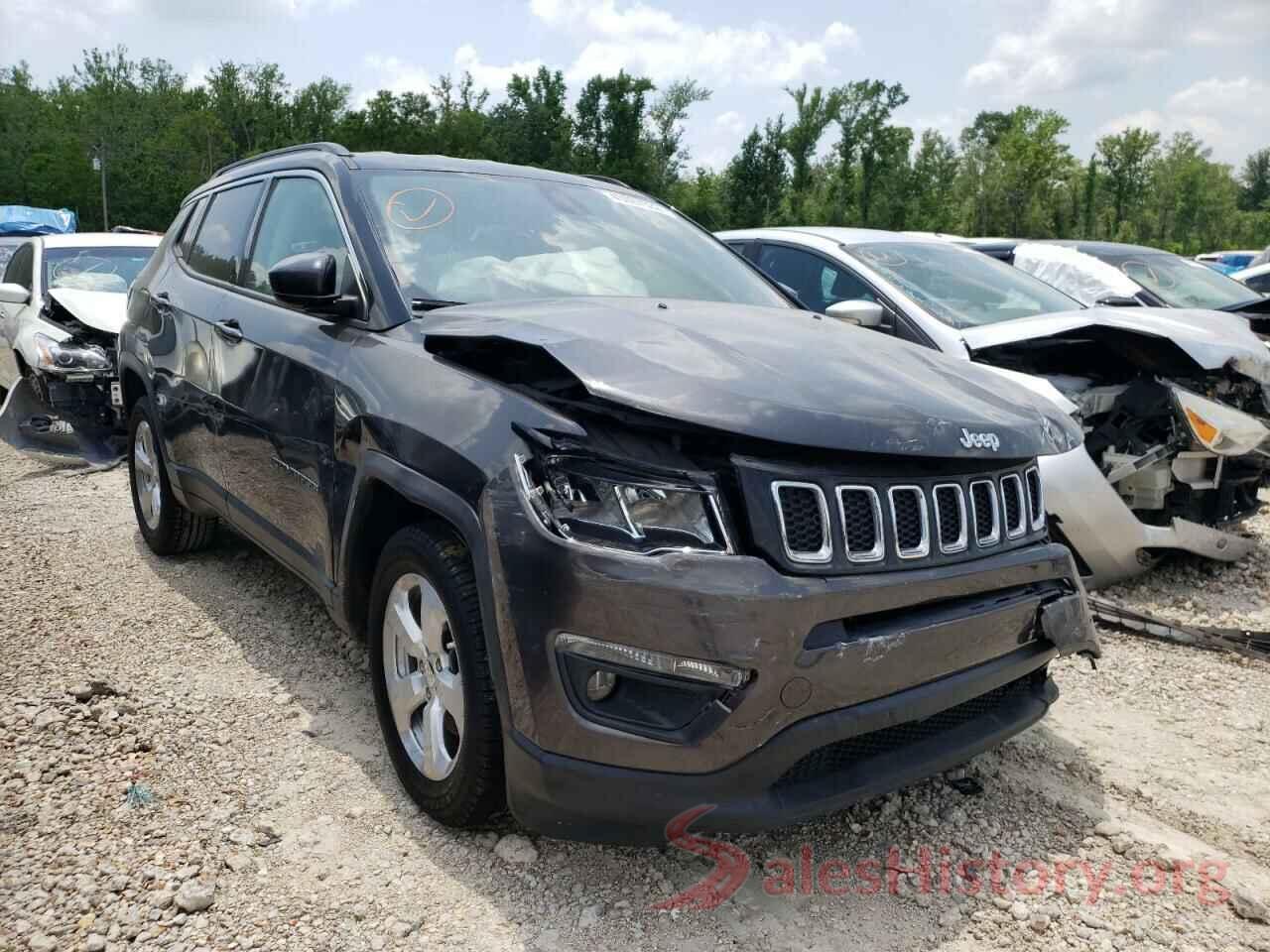 3C4NJCBBXJT124624 2018 JEEP COMPASS