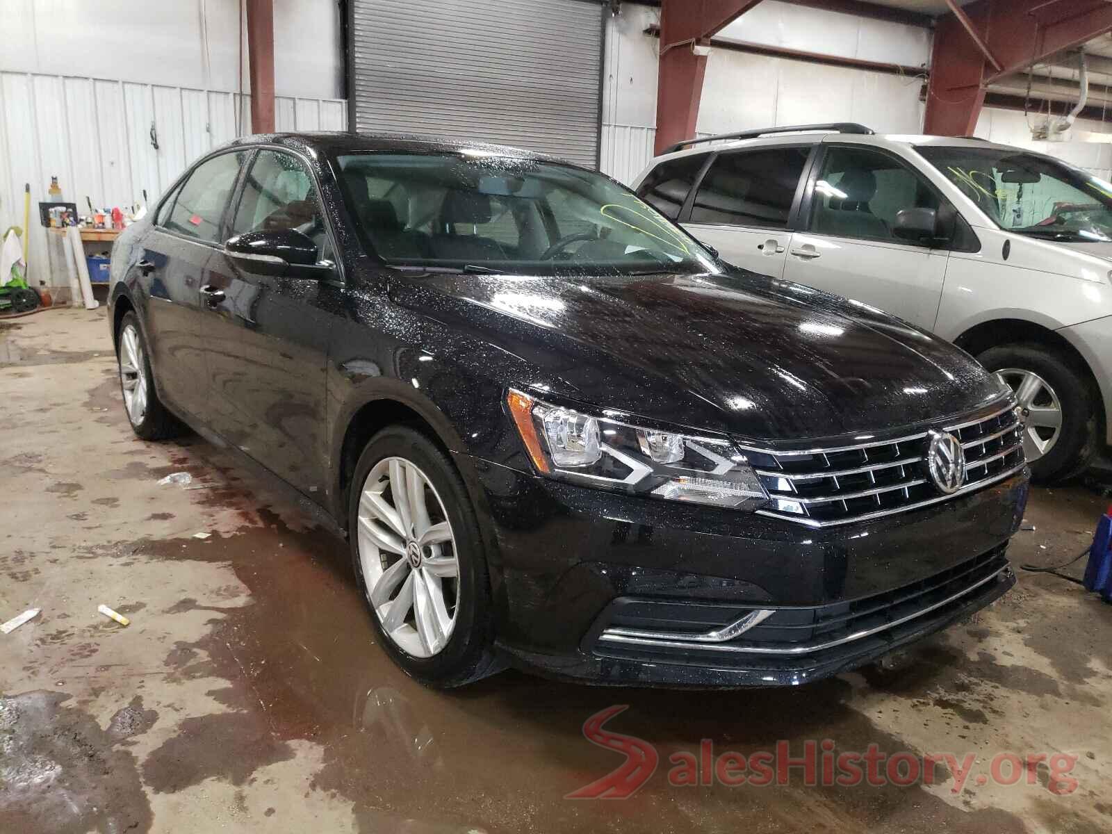 1VWLA7A32KC000897 2019 VOLKSWAGEN PASSAT