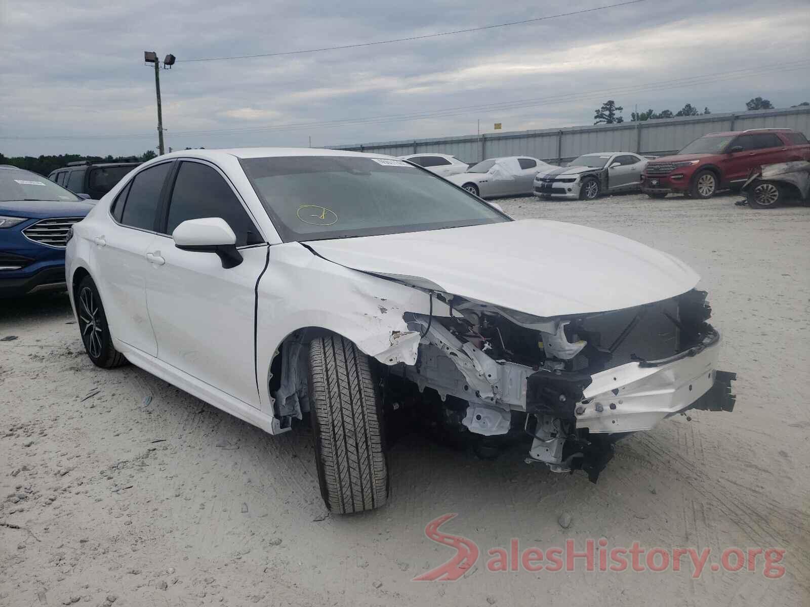 4T1G11AK3MU435879 2021 TOYOTA CAMRY