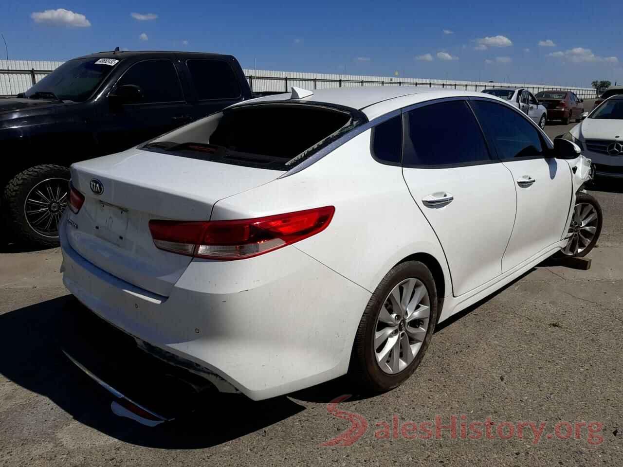 5XXGT4L34JG266530 2018 KIA OPTIMA