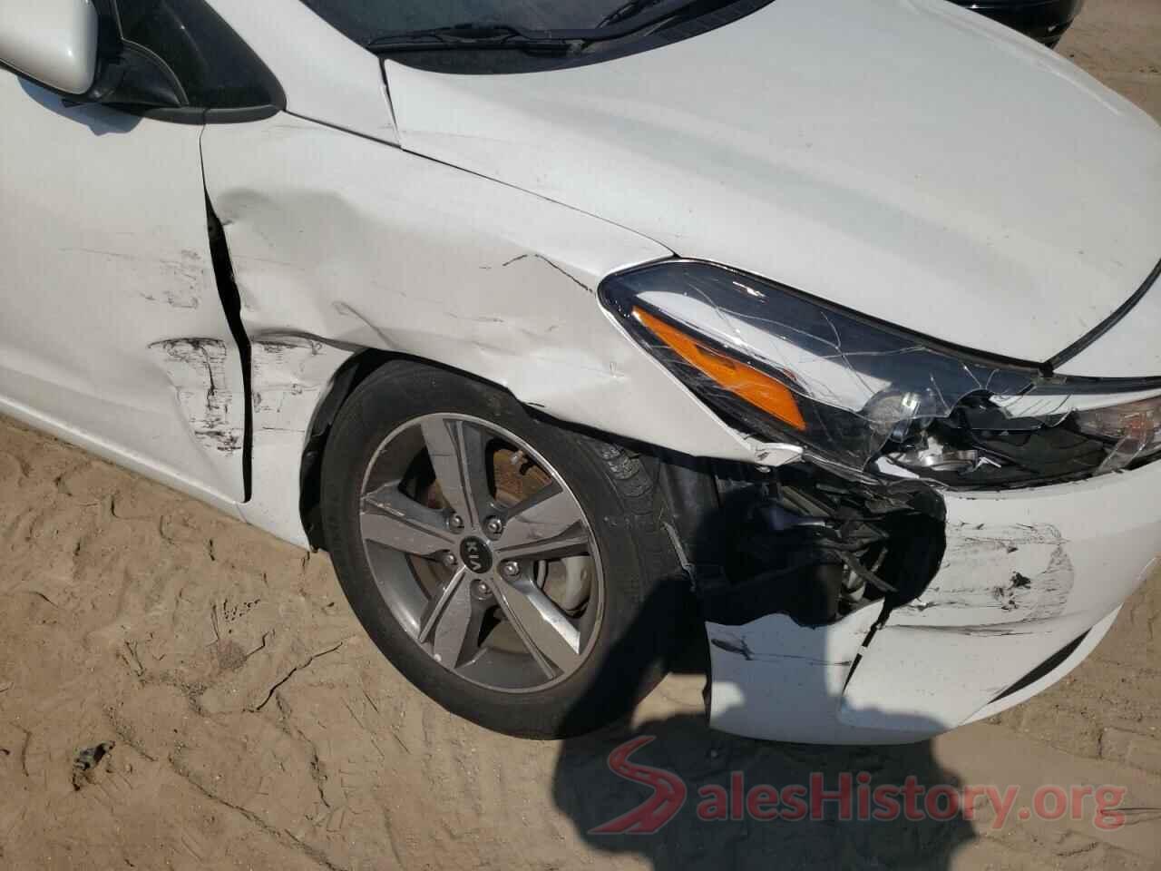 3KPFL4A74JE241718 2018 KIA FORTE