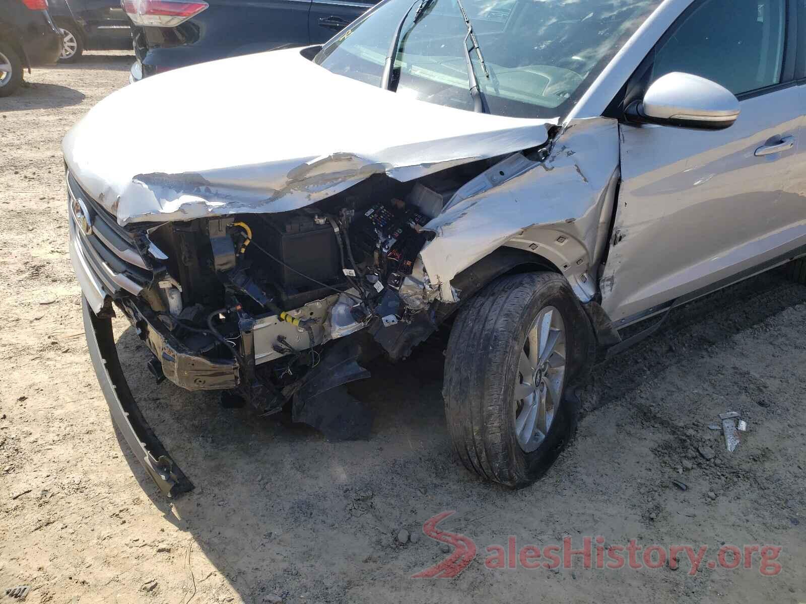 KM8J33A43JU635976 2018 HYUNDAI TUCSON