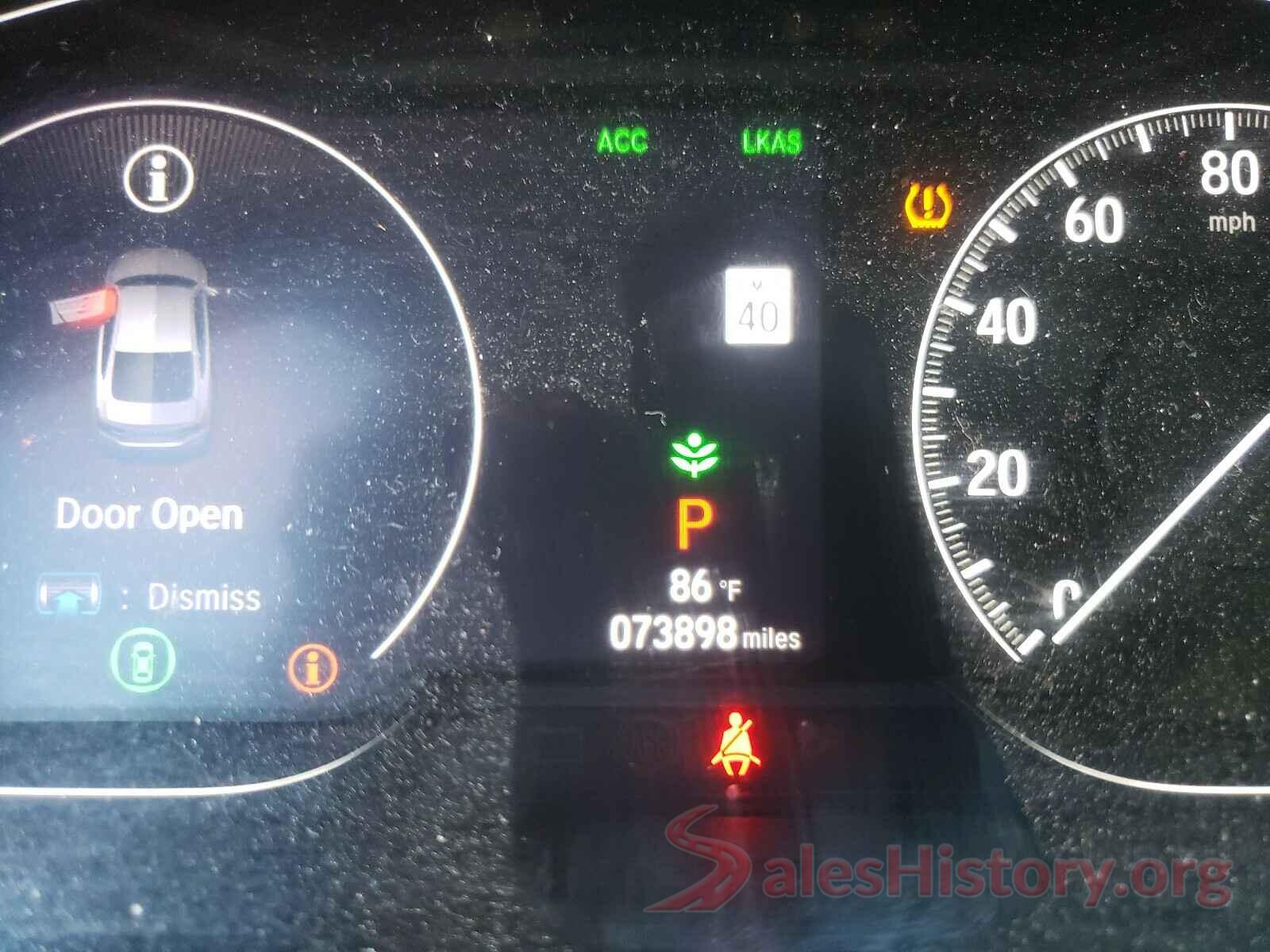 1HGCV1F45JA063221 2018 HONDA ACCORD