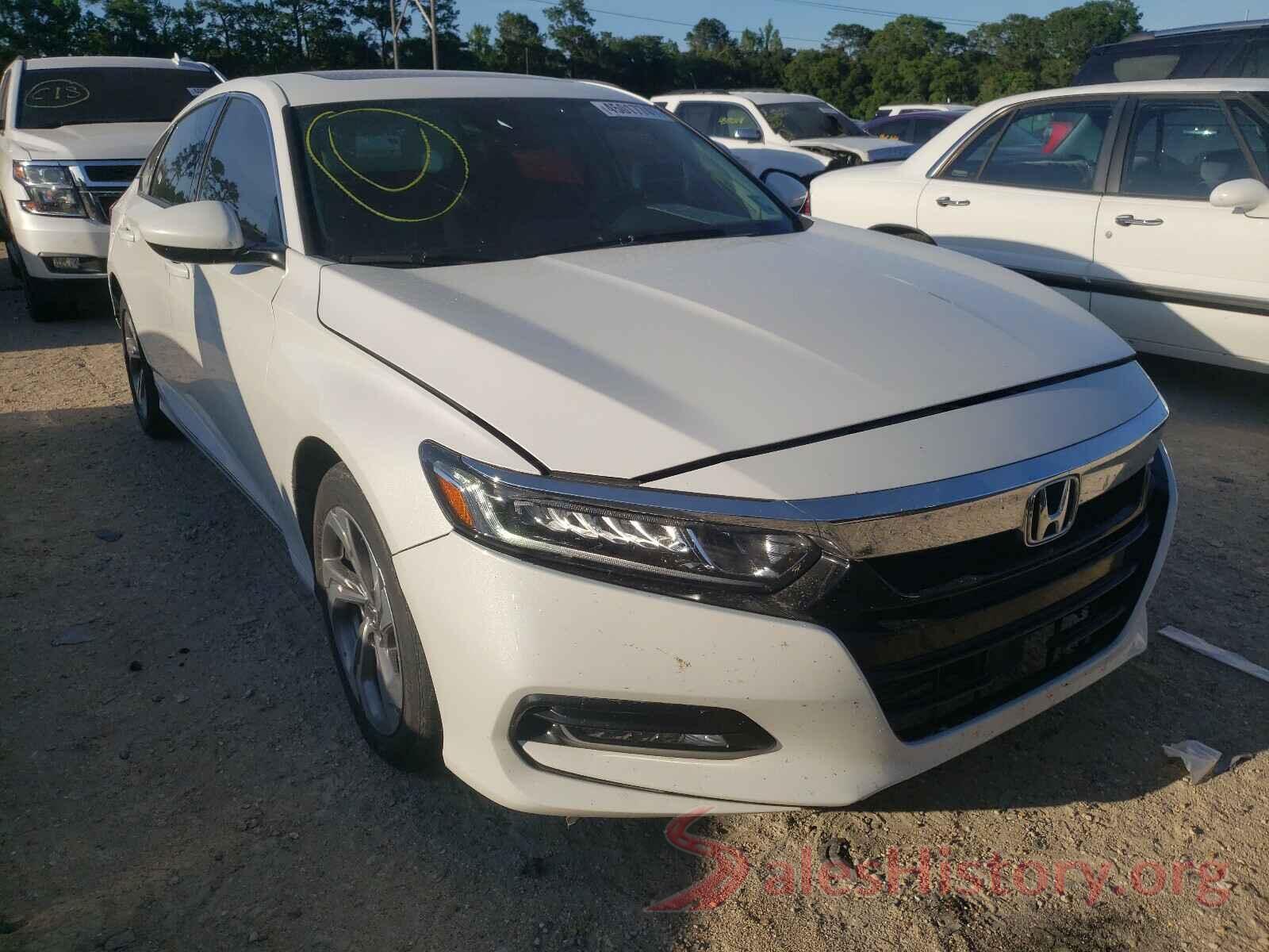 1HGCV1F45JA063221 2018 HONDA ACCORD