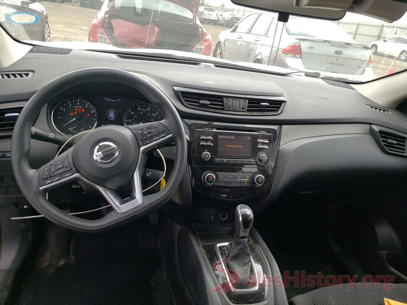 JN1BJ1CP4JW159352 2018 NISSAN ROGUE