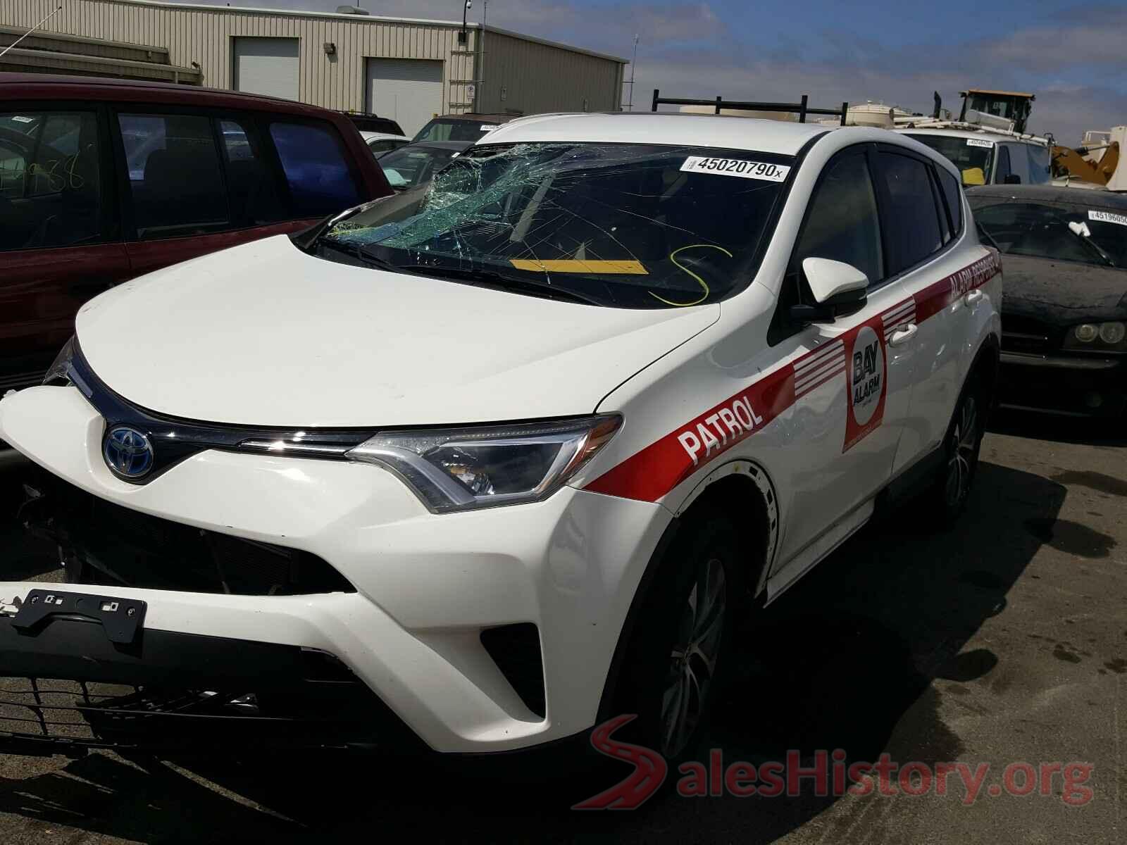 JTMRJREV2HD095601 2017 TOYOTA RAV4