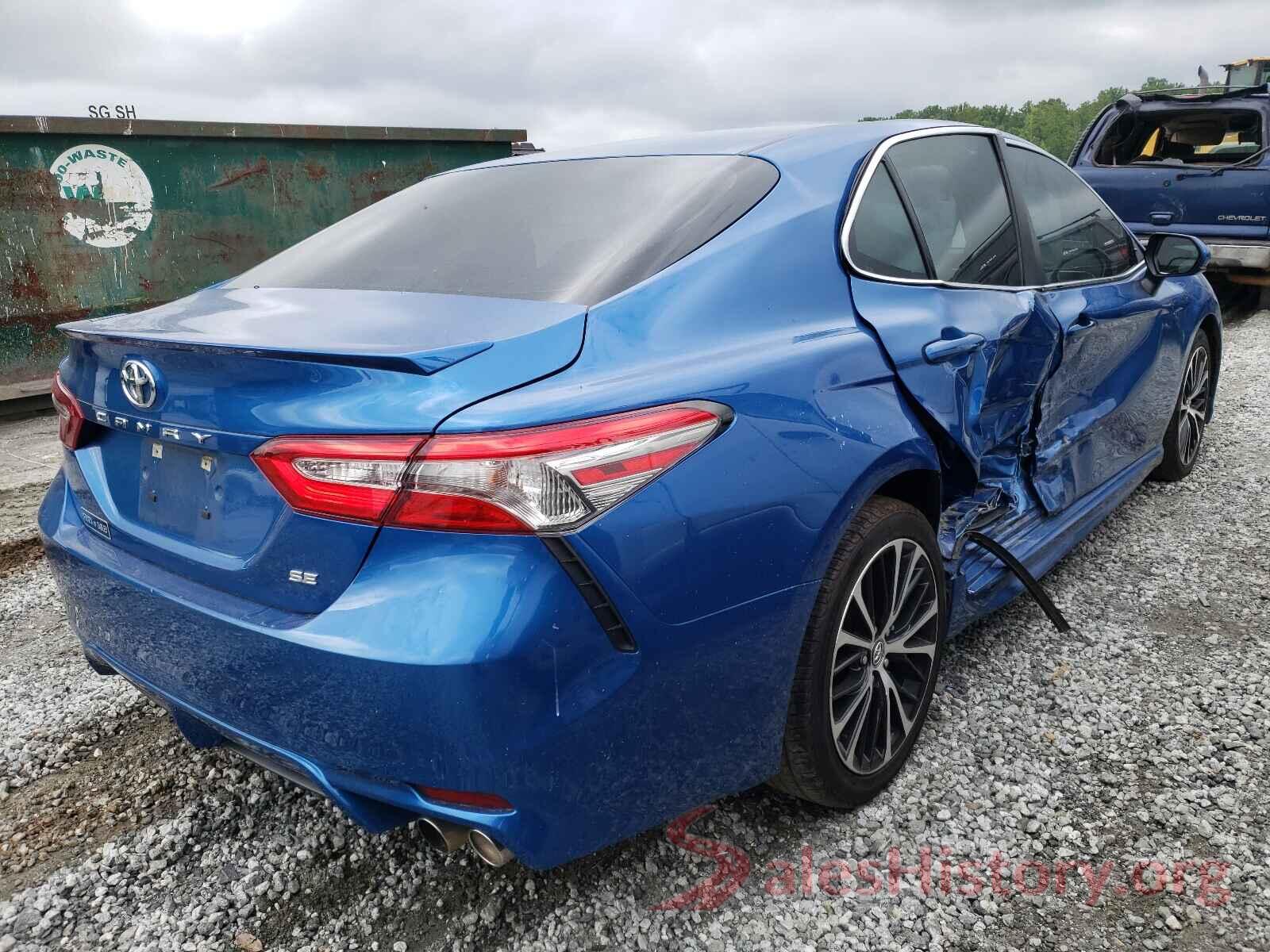 4T1B11HK3JU151308 2018 TOYOTA CAMRY