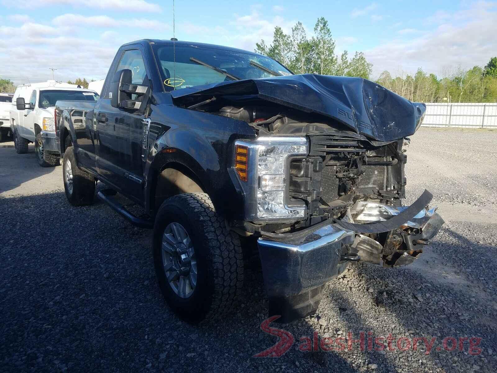 1FTBF2BT6JEB42030 2018 FORD F250