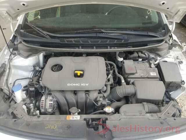 3KPFL4A79JE194928 2018 KIA FORTE