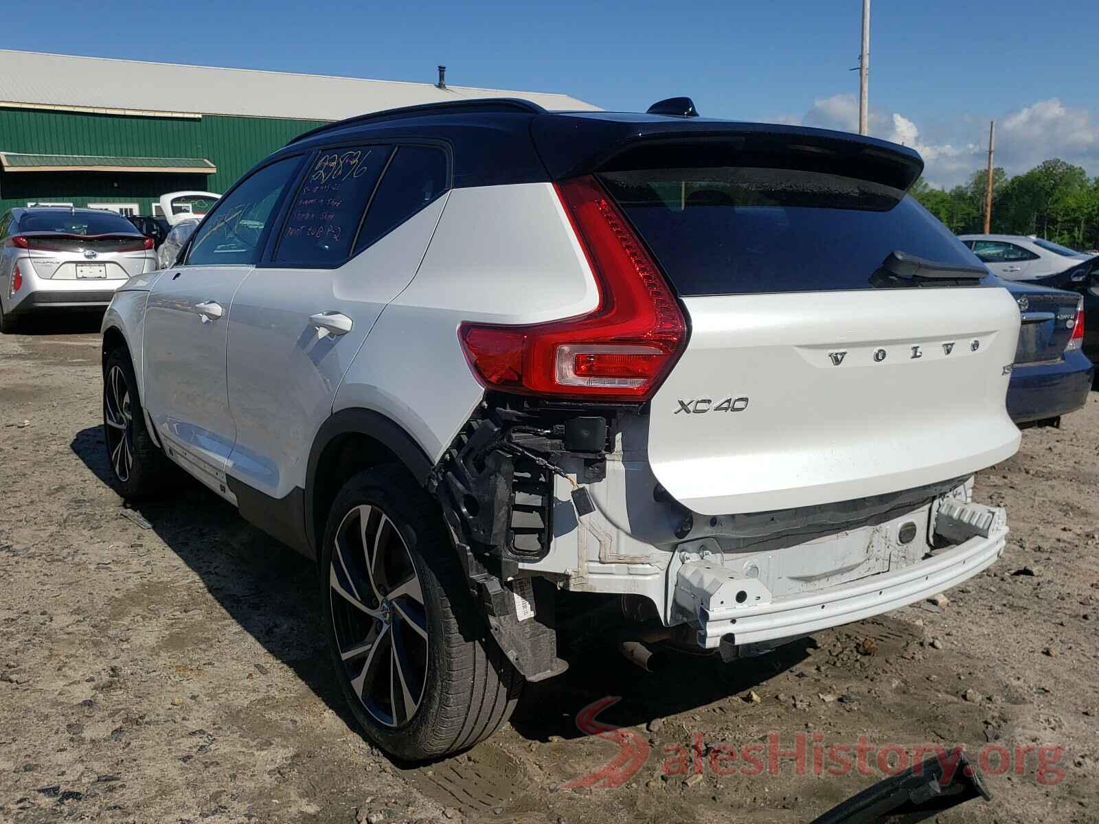 YV4162UM3L2251628 2020 VOLVO XC40