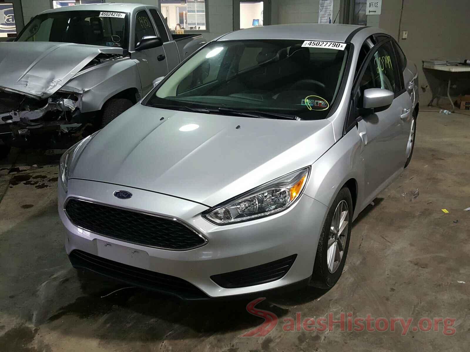 1FADP3F29JL285858 2018 FORD FOCUS