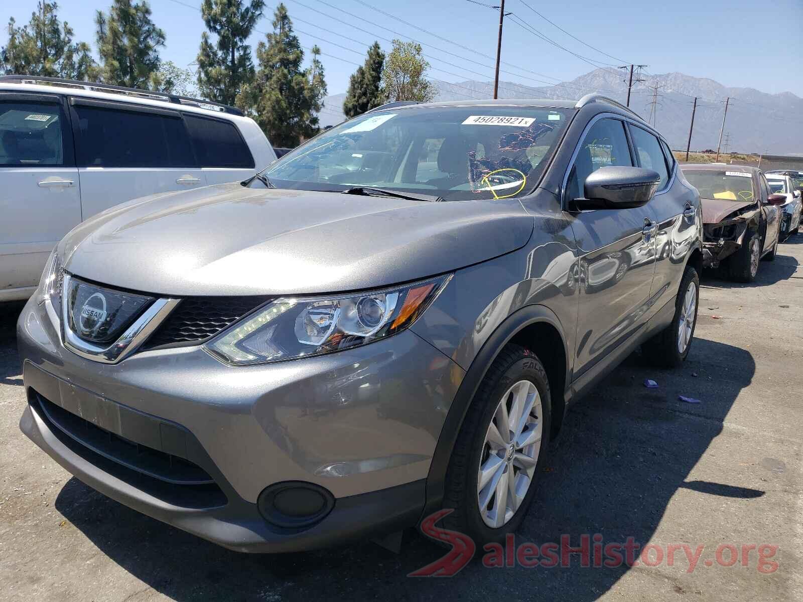 JN1BJ1CP6JW154055 2018 NISSAN ROGUE