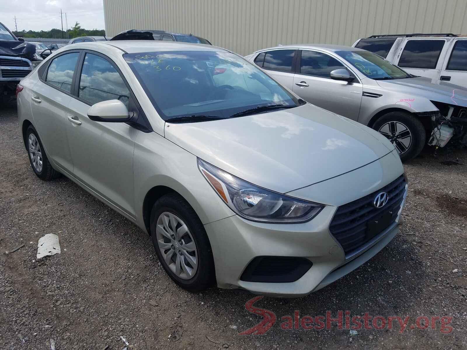 3KPC24A32JE015731 2018 HYUNDAI ACCENT