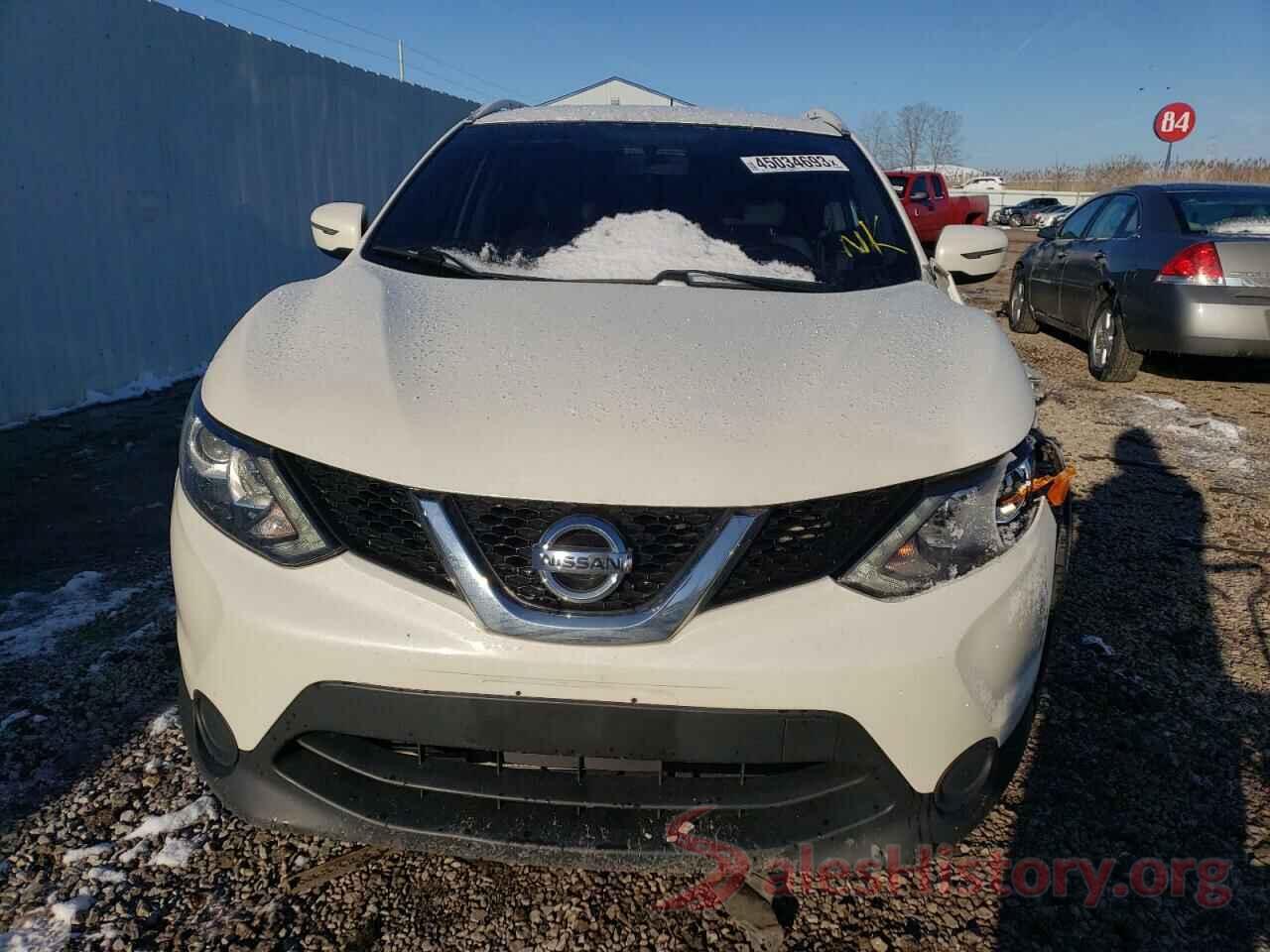 JN1BJ1CR8JW202818 2018 NISSAN ROGUE