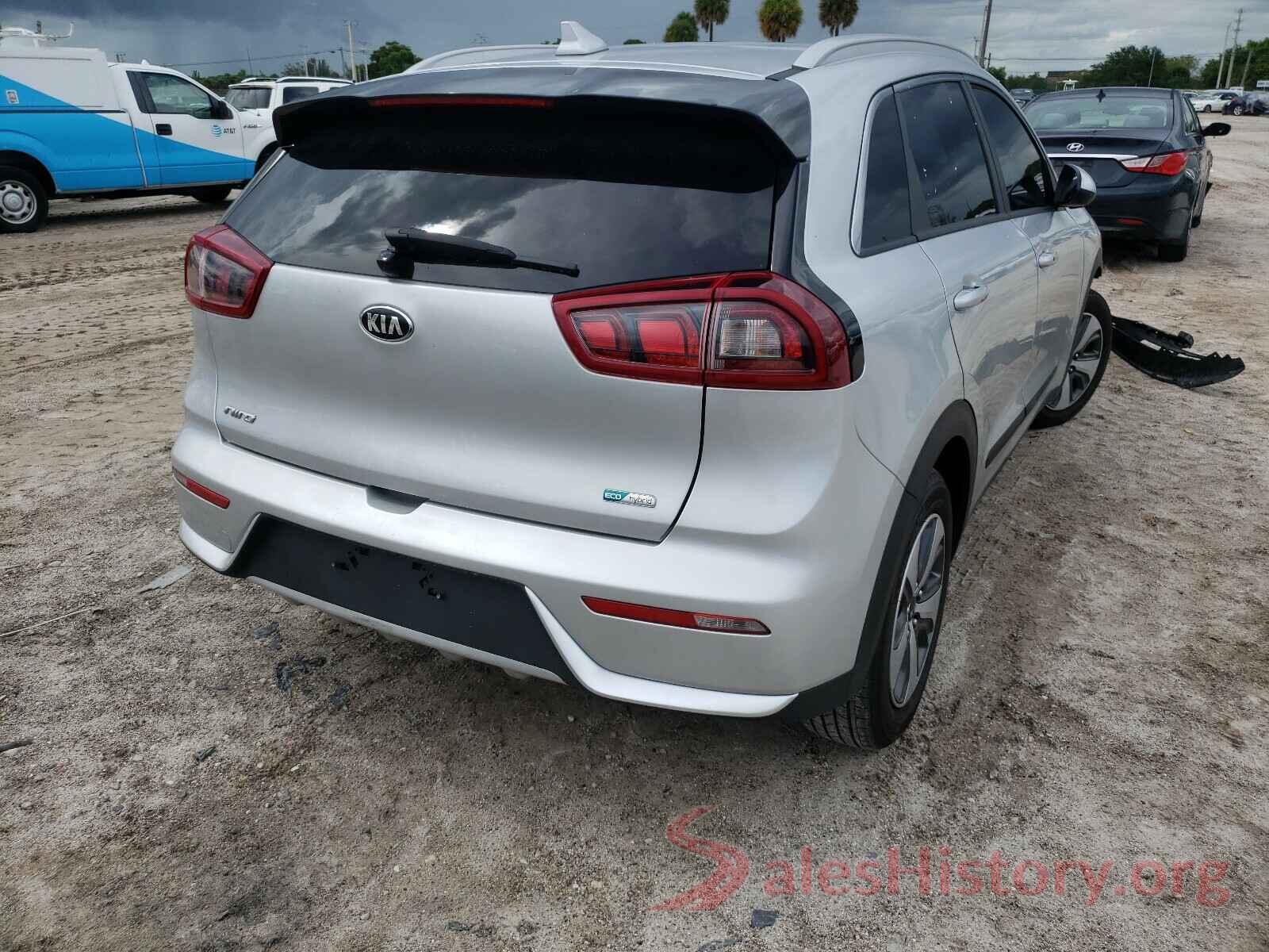 KNDCB3LCXK5338901 2019 KIA NIRO