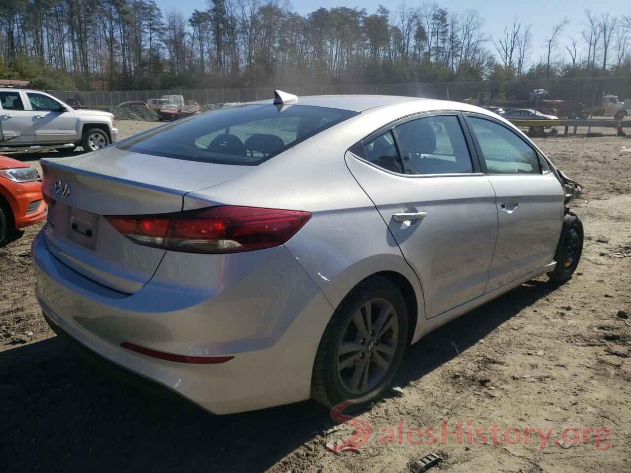 5NPD84LF6JH304911 2018 HYUNDAI ELANTRA