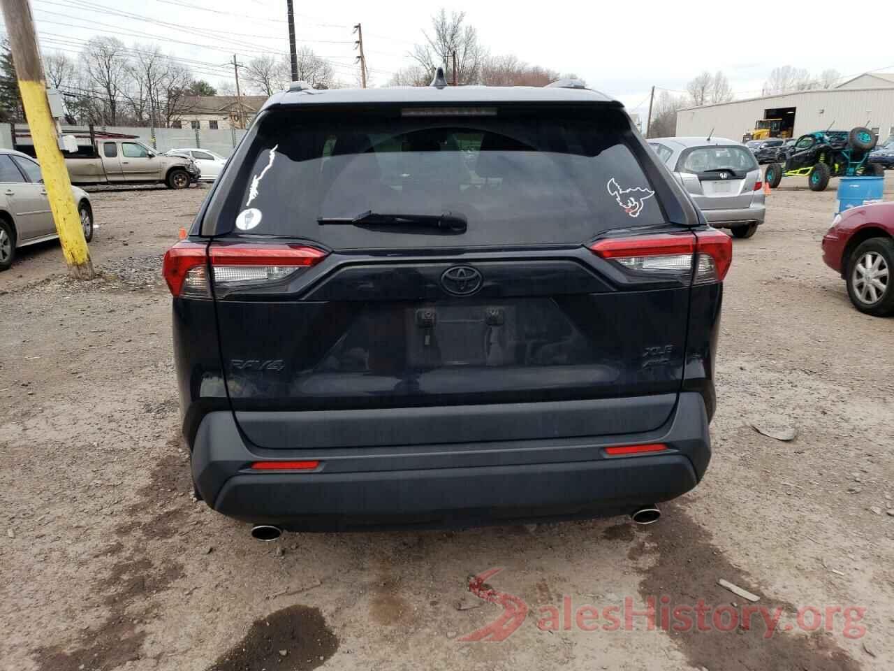 JTMP1RFV8KD033388 2019 TOYOTA RAV4