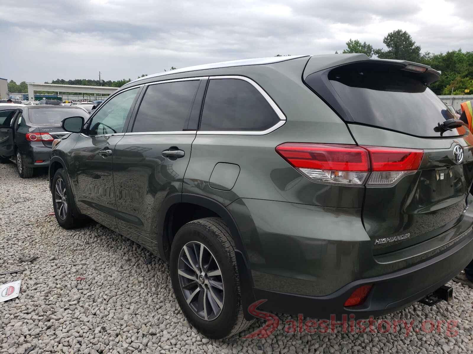 5TDJZRFH2JS496560 2018 TOYOTA HIGHLANDER