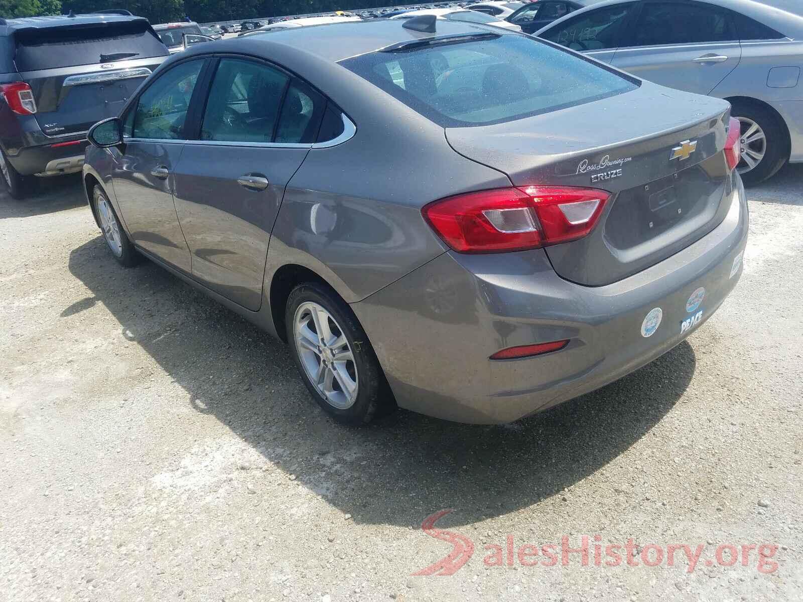 1G1BE5SM8J7231608 2018 CHEVROLET CRUZE