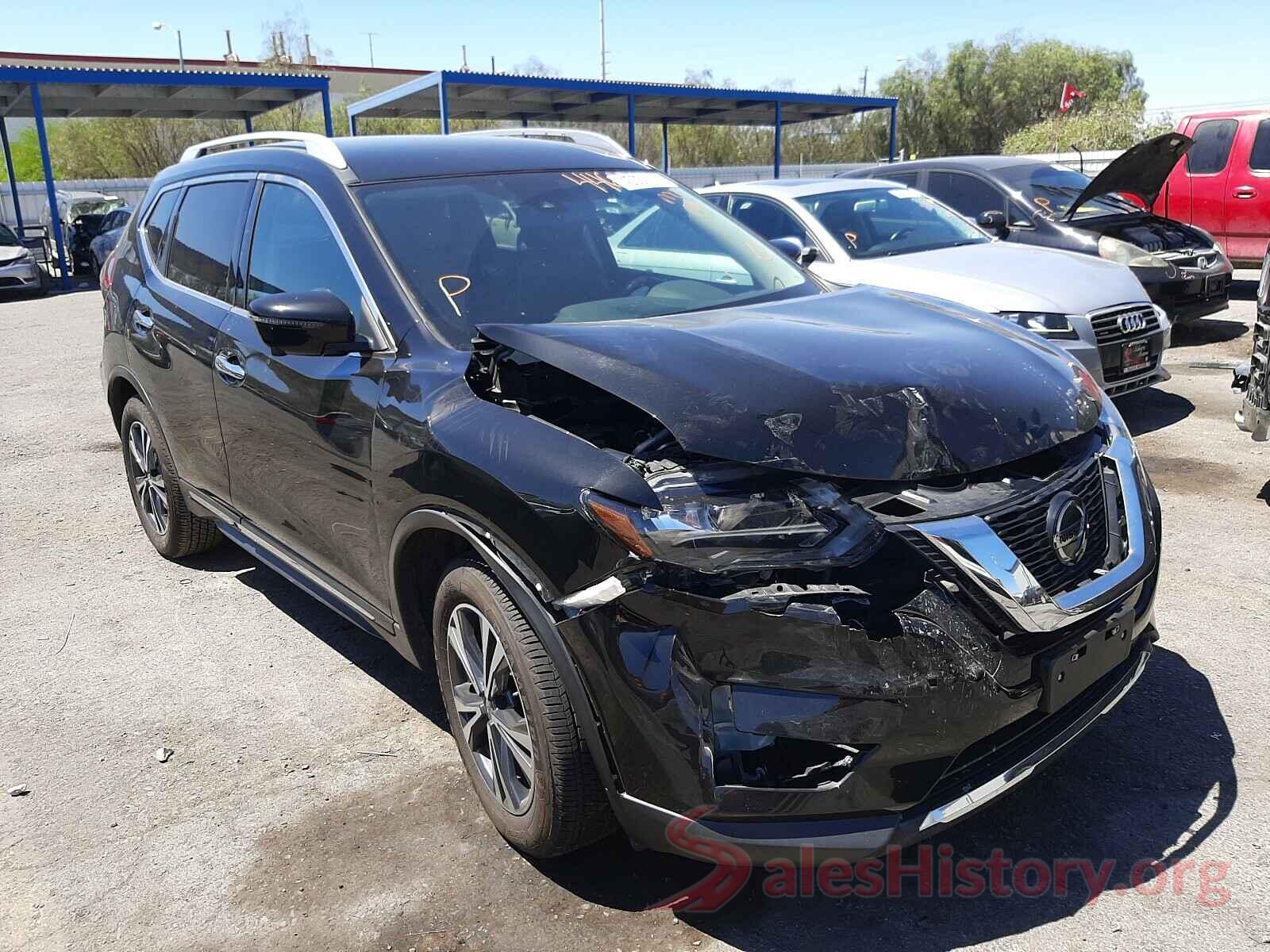 5N1AT2MT7JC777556 2018 NISSAN ROGUE