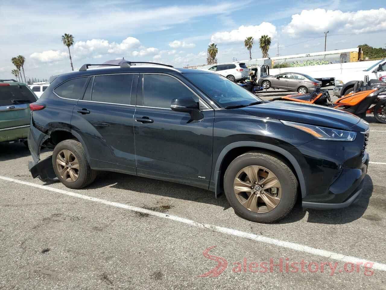 5TDABRCH5NS537651 2022 TOYOTA HIGHLANDER