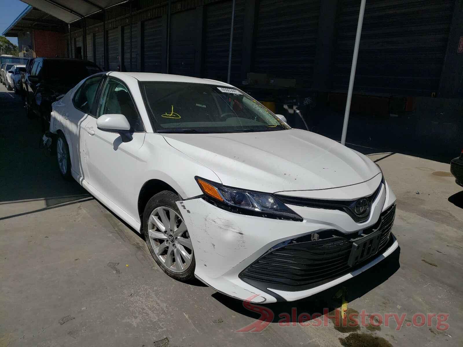 4T1B11HK3KU805158 2019 TOYOTA CAMRY