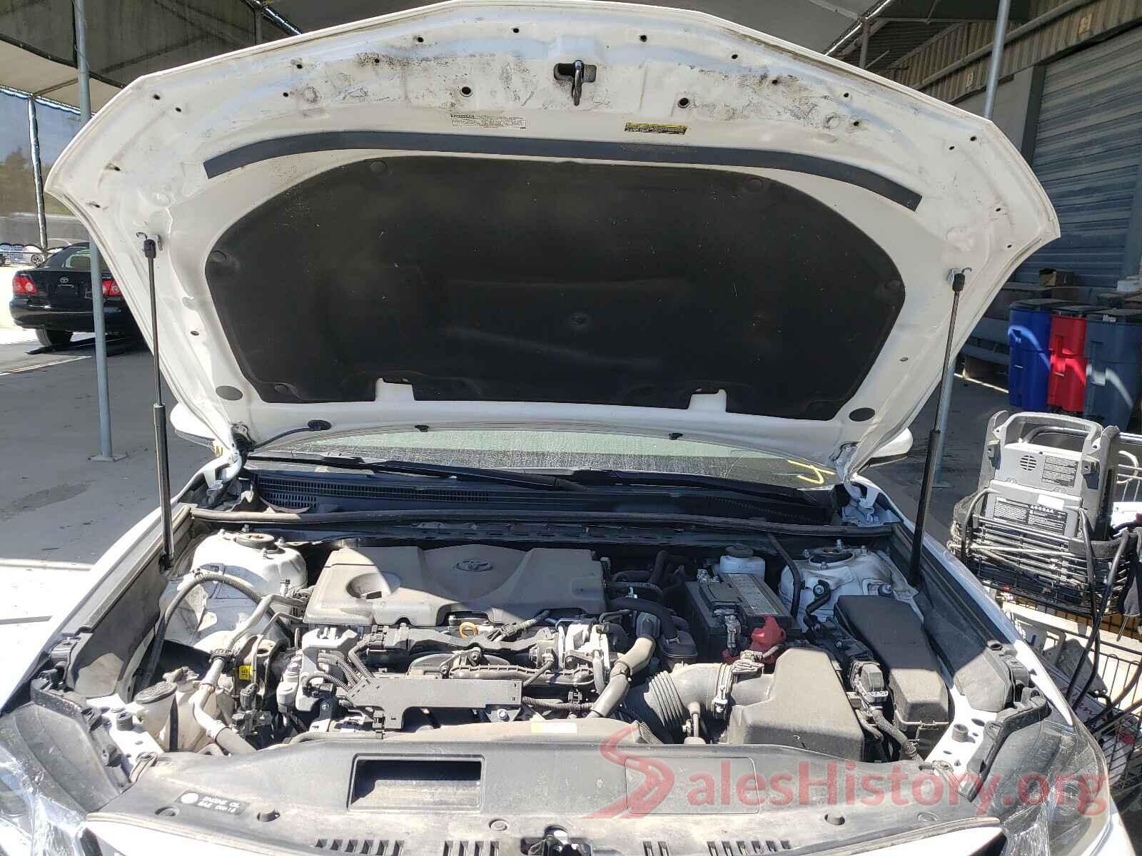 4T1B11HK3KU805158 2019 TOYOTA CAMRY