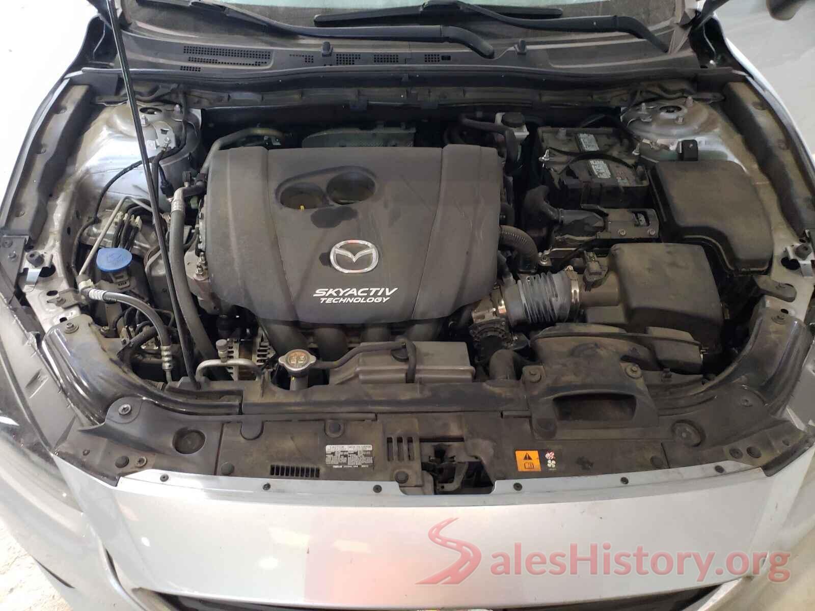 3MZBN1V36JM236991 2018 MAZDA 3