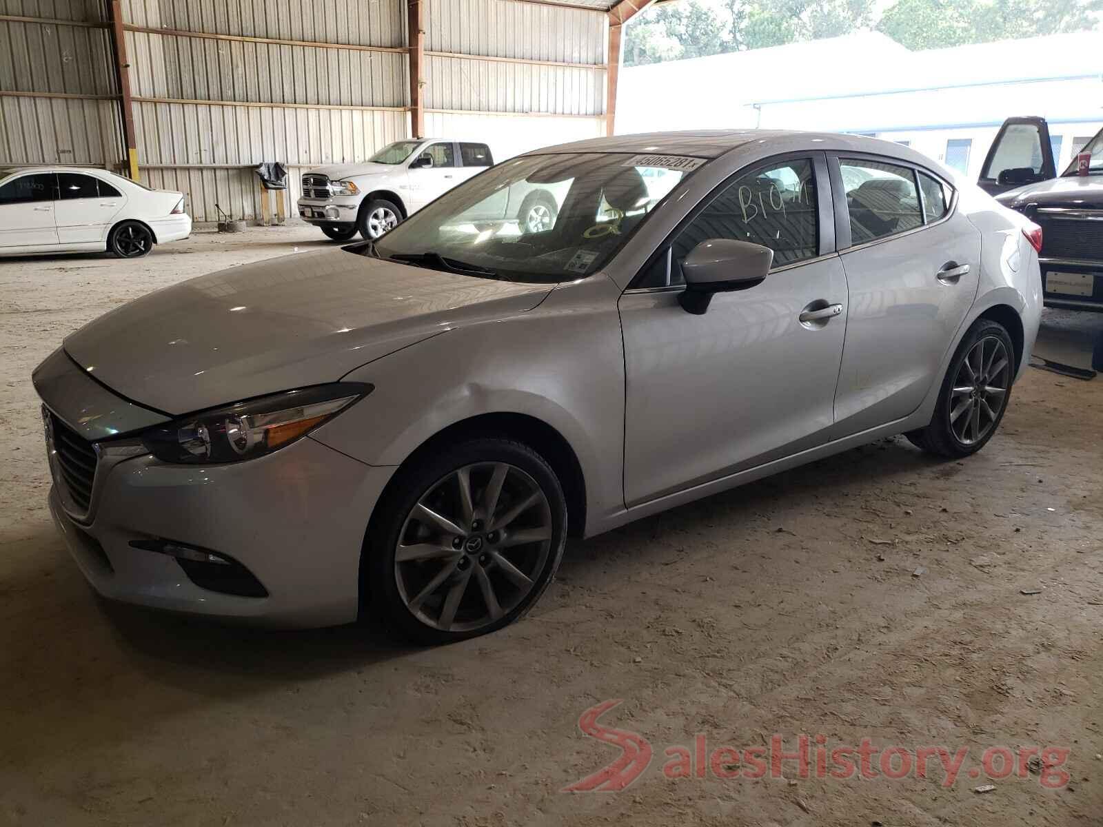 3MZBN1V36JM236991 2018 MAZDA 3