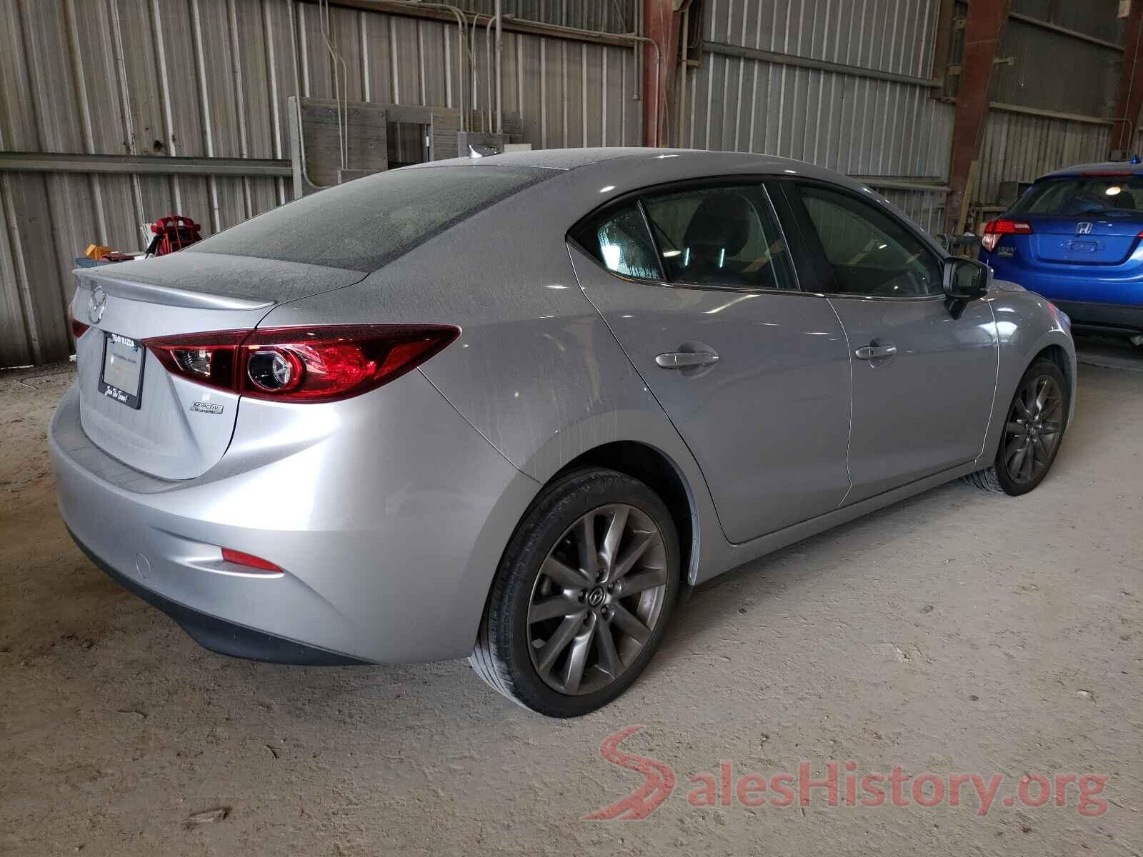 3MZBN1V36JM236991 2018 MAZDA 3