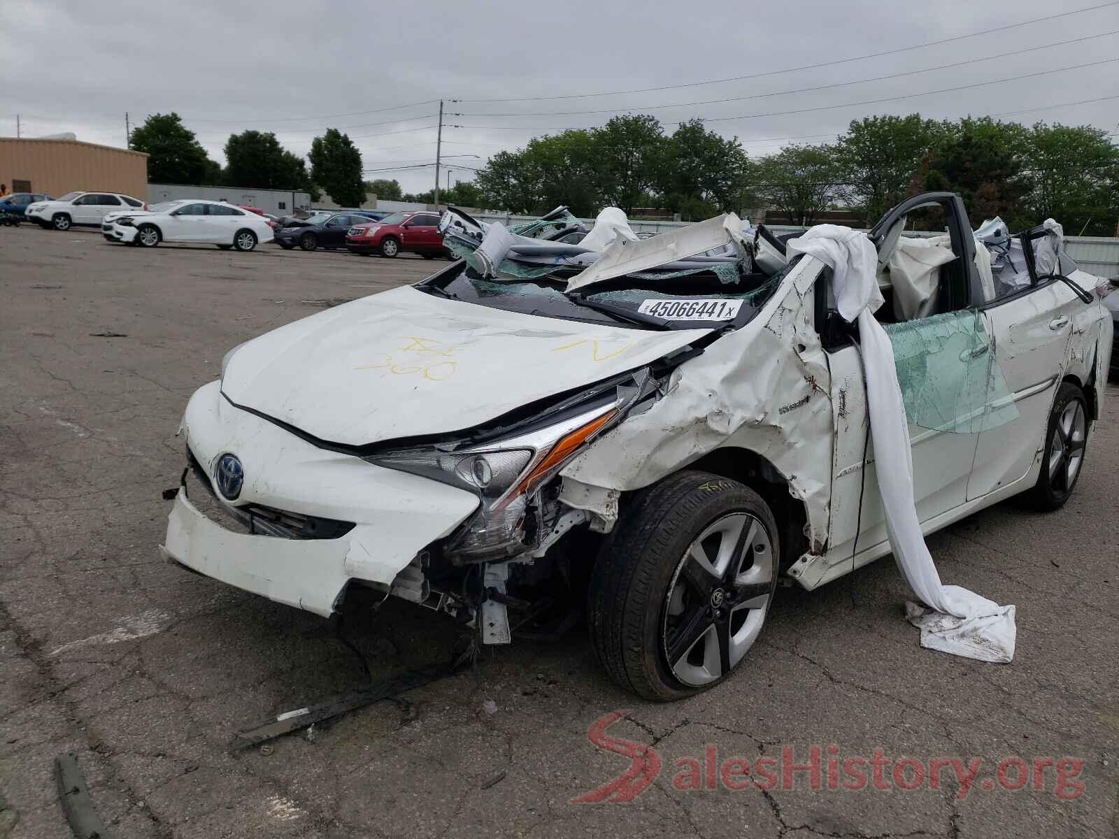 JTDKARFU8J3055476 2018 TOYOTA PRIUS