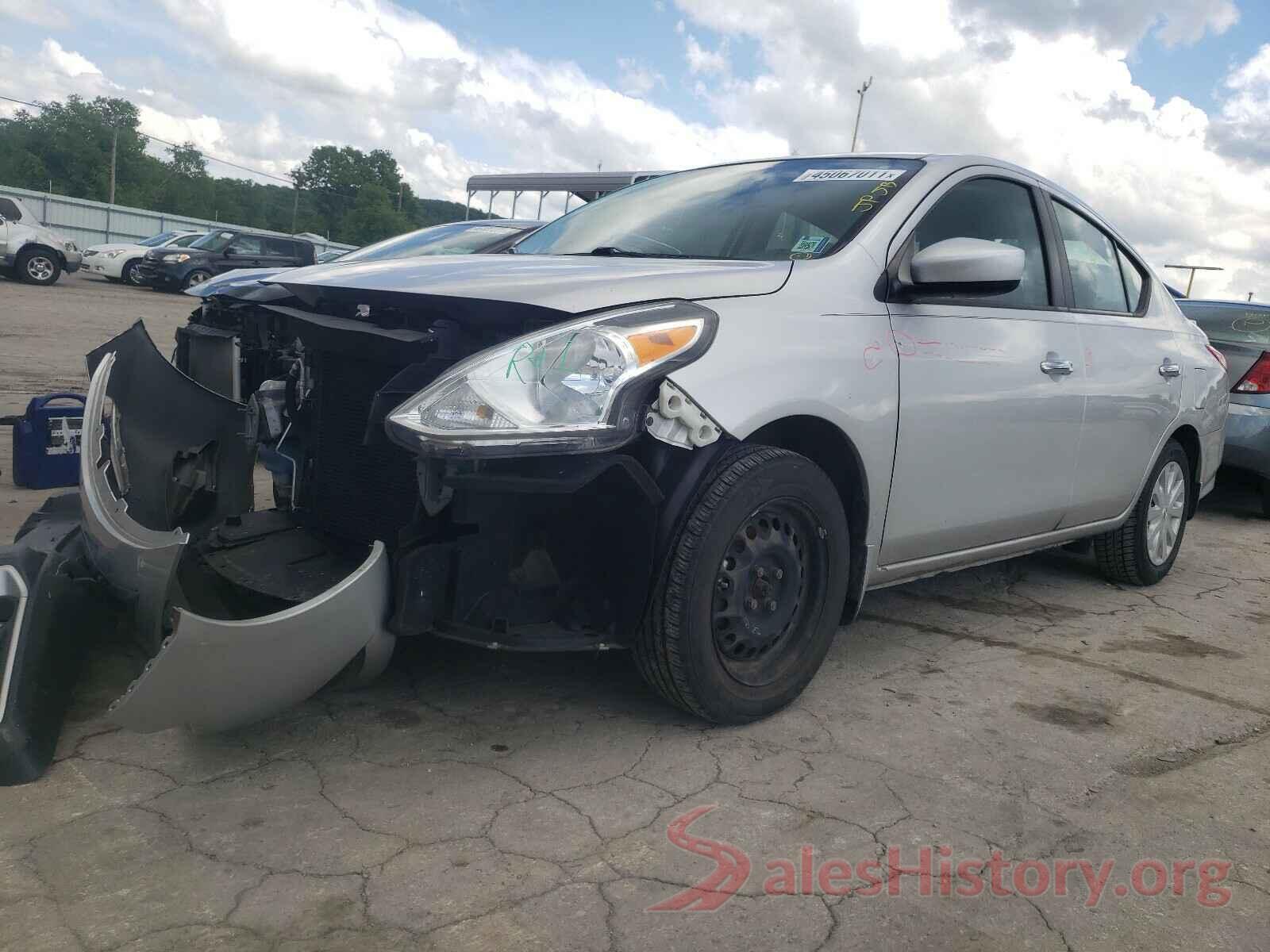 3N1CN7AP8HL831976 2017 NISSAN VERSA