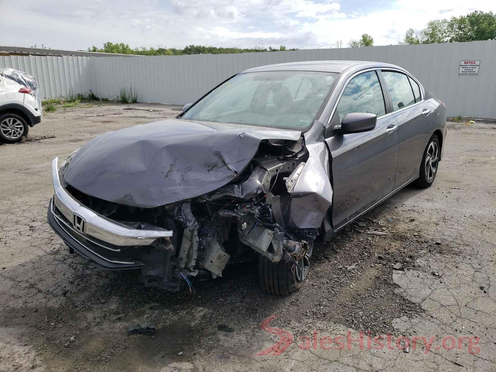 1HGCR2F32HA081140 2017 HONDA ACCORD