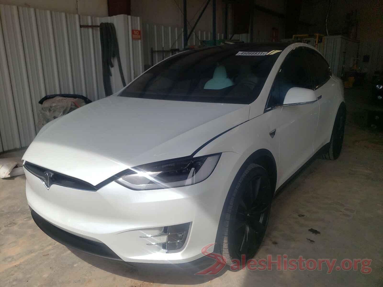 5YJXCBE20KF193203 2019 TESLA MODEL X