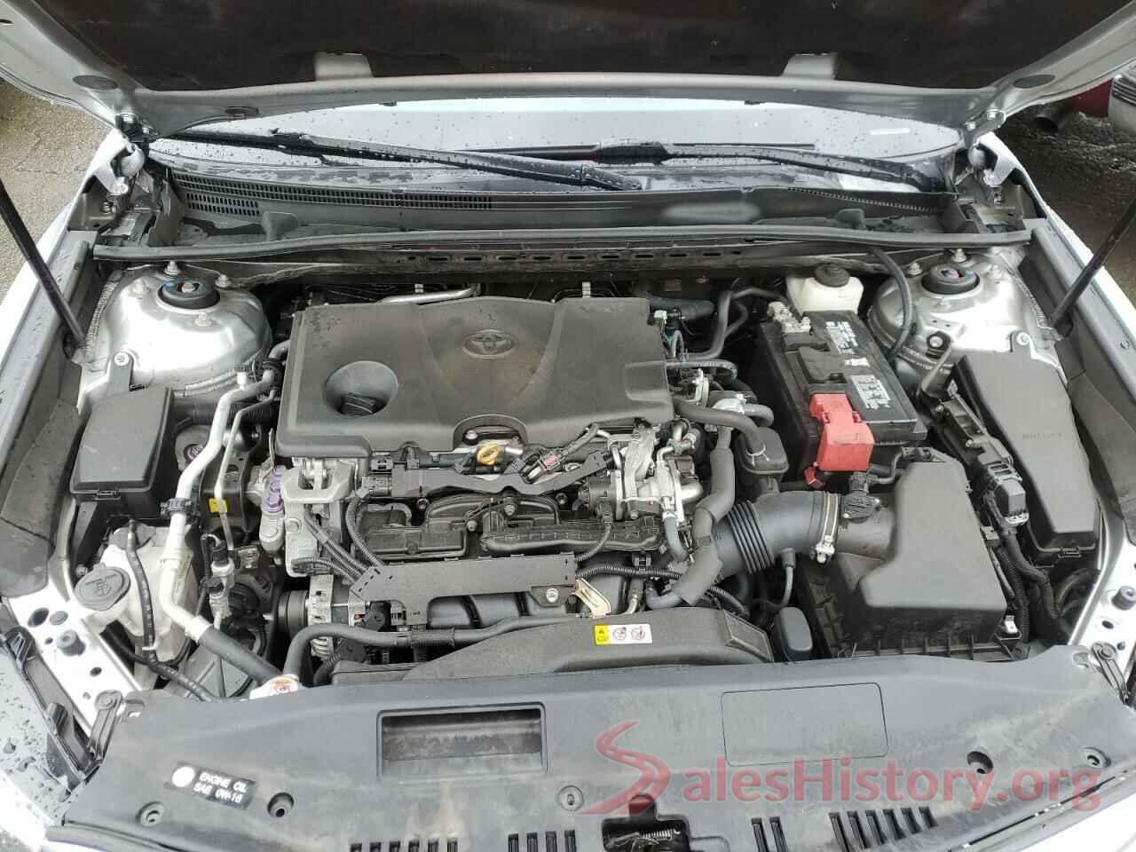 4T1B61HK1JU028852 2018 TOYOTA CAMRY