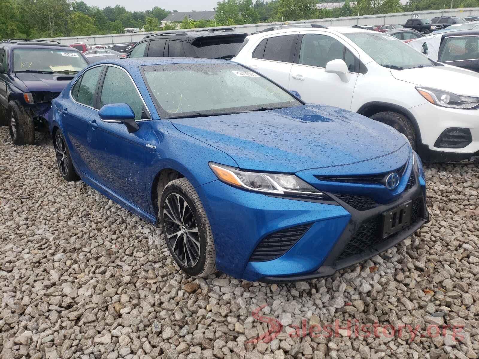 4T1B21HK2JU002384 2018 TOYOTA CAMRY