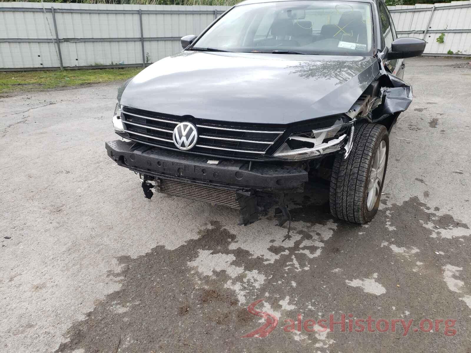 3VW2B7AJ2HM205540 2017 VOLKSWAGEN JETTA