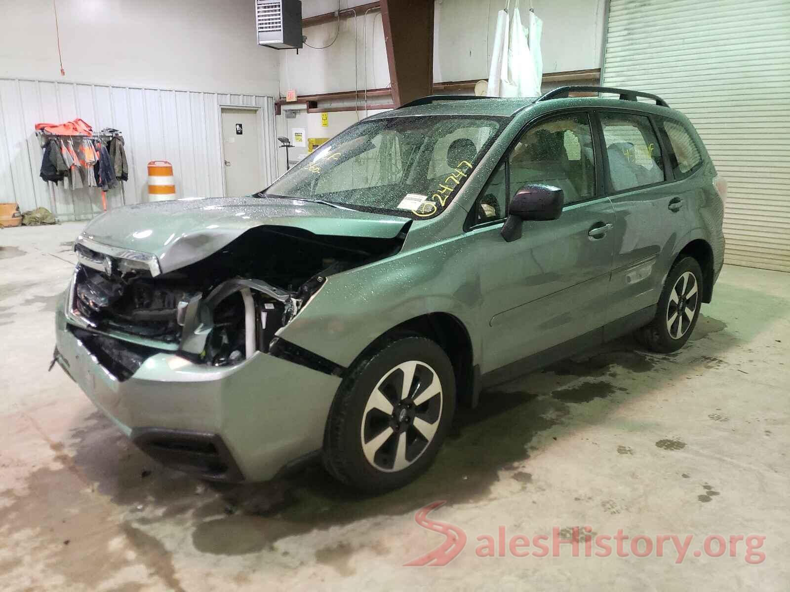 JF2SJABC0JH430702 2018 SUBARU FORESTER