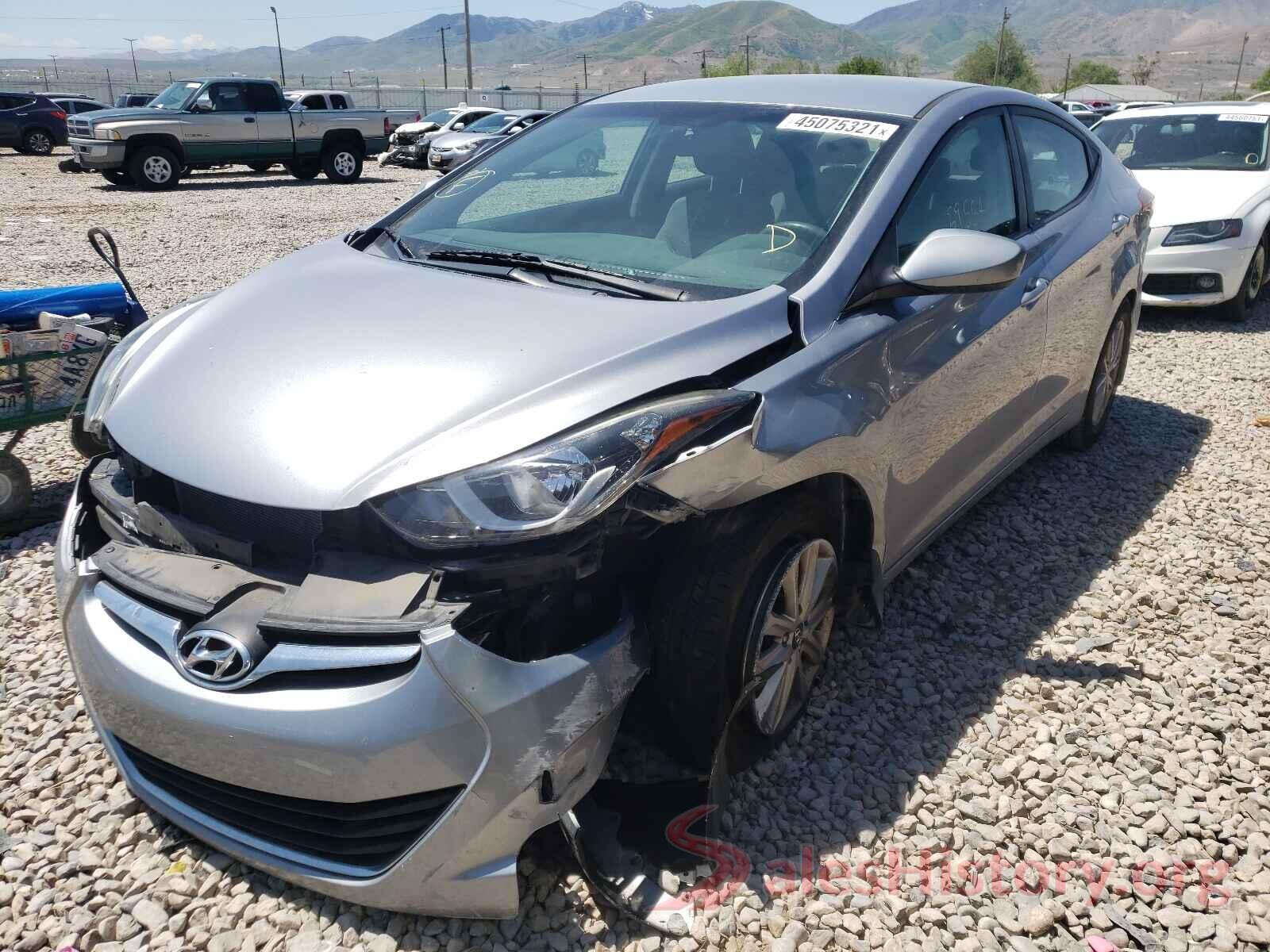 5NPDH4AE5GH658017 2016 HYUNDAI ELANTRA