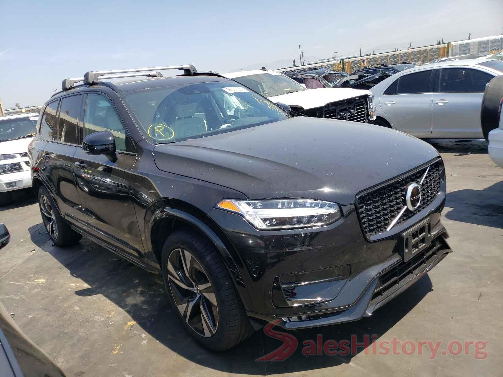 YV4102PM8M1696810 2021 VOLVO XC90