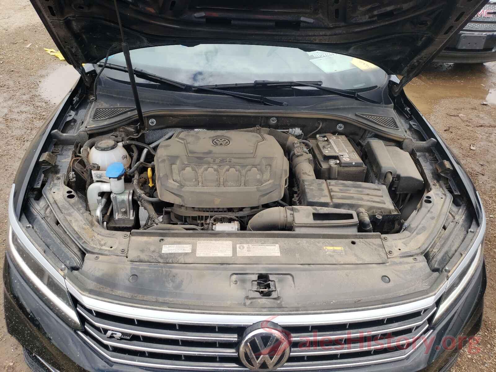 1VWAA7A3XJC020594 2018 VOLKSWAGEN PASSAT