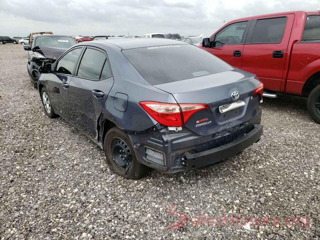 5YFBURHEXHP686065 2017 TOYOTA COROLLA