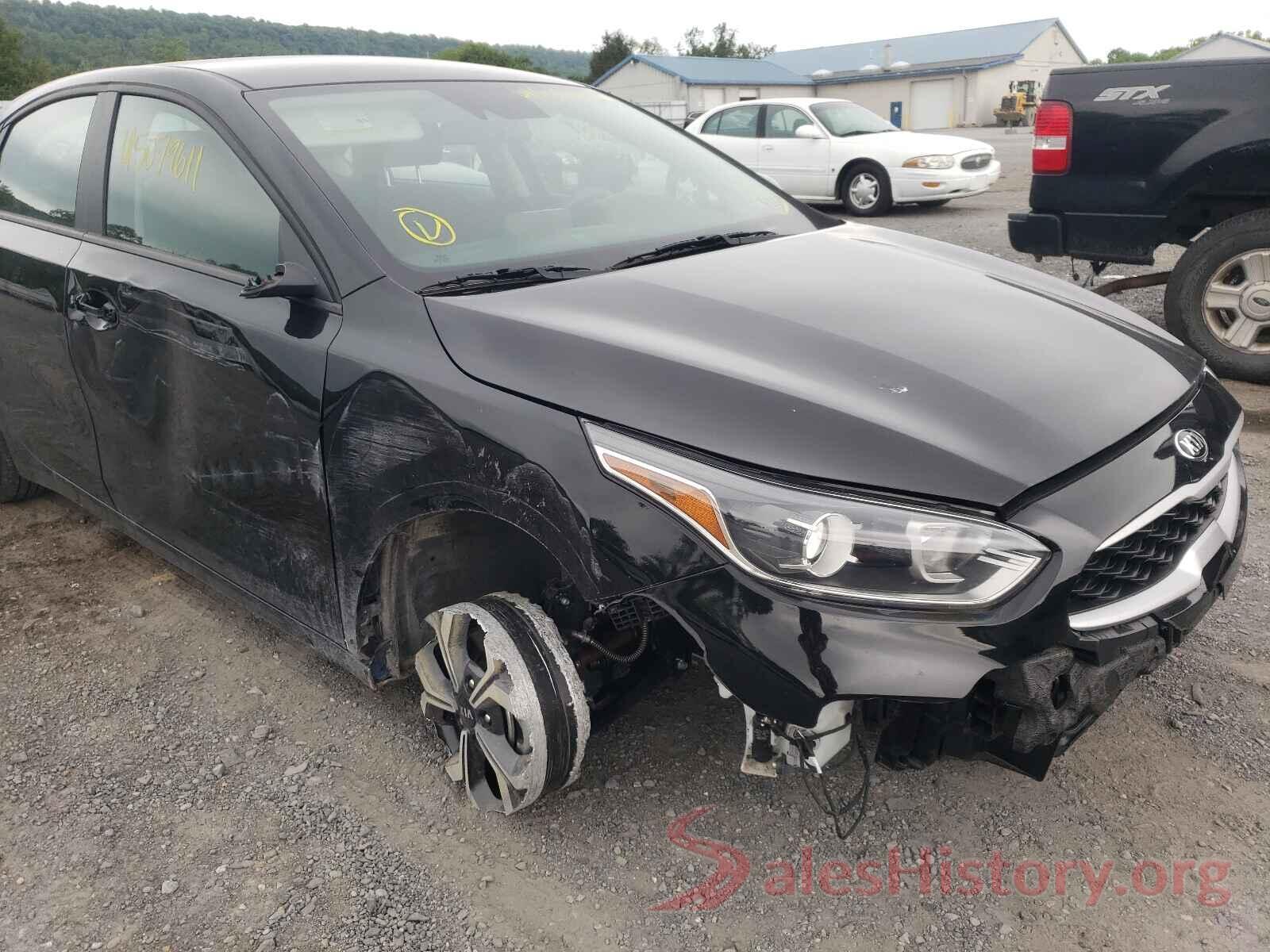 3KPF24AD4KE090373 2019 KIA FORTE