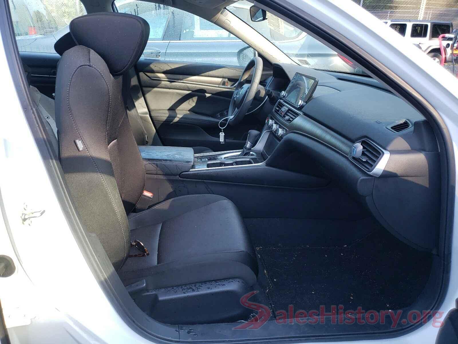 1HGCV1F11KA155787 2019 HONDA ACCORD