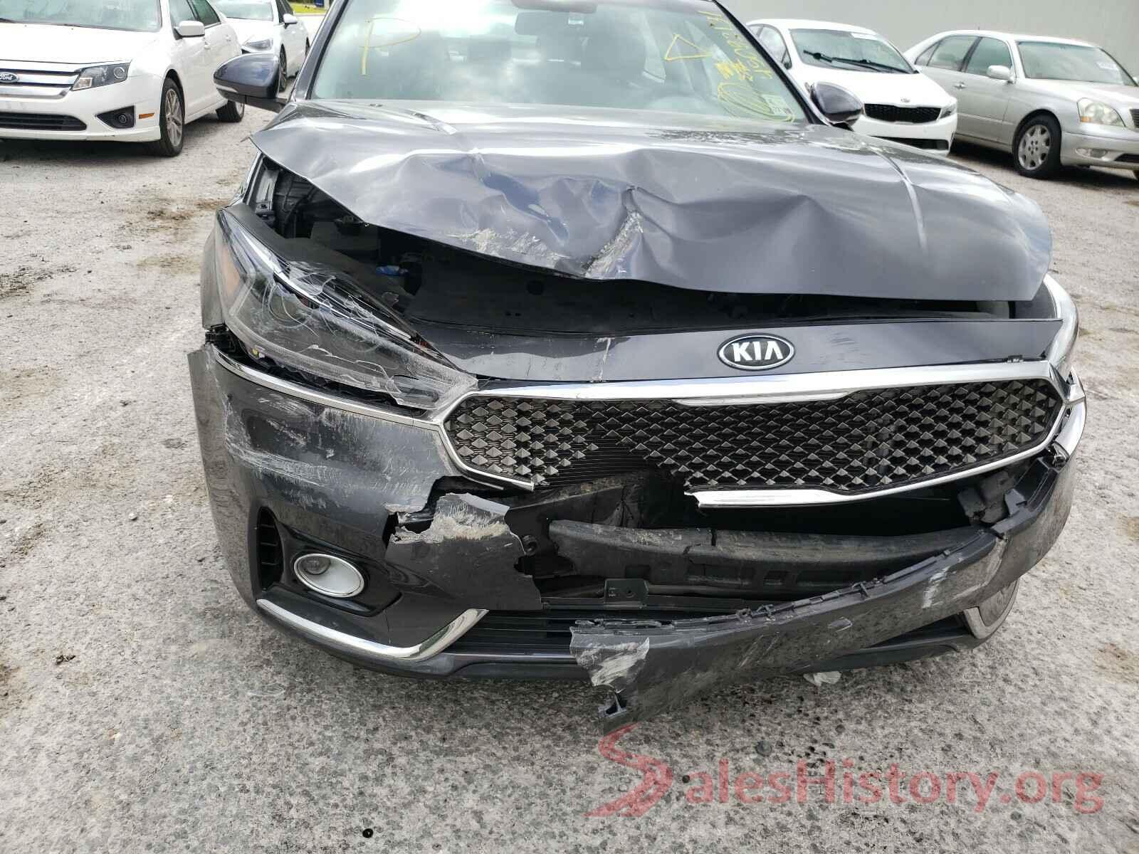 KNALB4J10H5048986 2017 KIA CADENZA