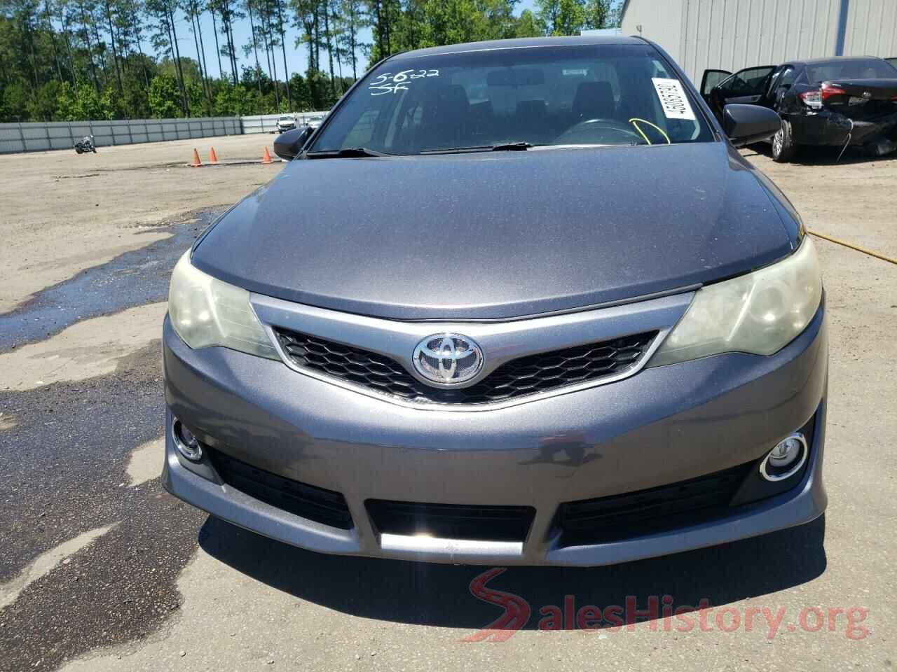 4T1BF1FK2CU201557 2012 TOYOTA CAMRY