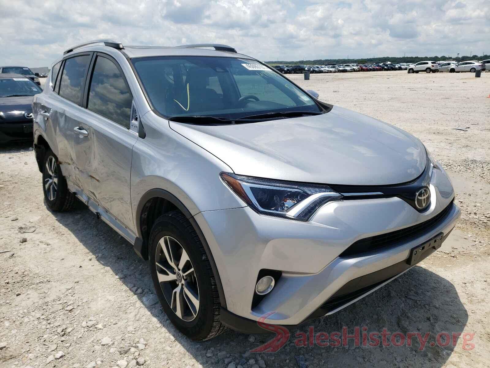 2T3WFREV8JW425576 2018 TOYOTA RAV4